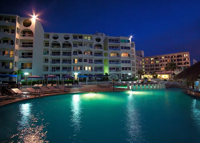 Aquamarina Beach